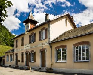 Une école pour le programme Edurénov