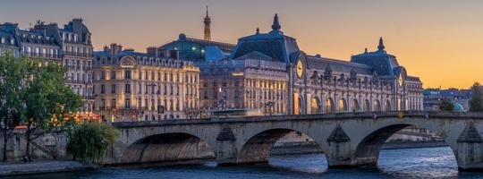 Le musée d'Orsay au coucher du soleil